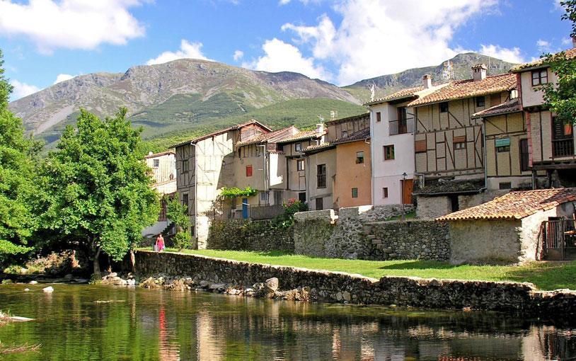 El Acebo Villa Hervas Luaran gambar